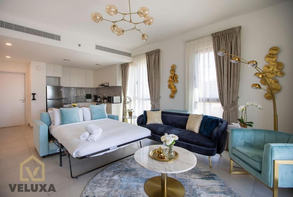 Veluxa - Luxury And Bright 1 Bedroom Apartment, Burj View! 迪拜 外观 照片
