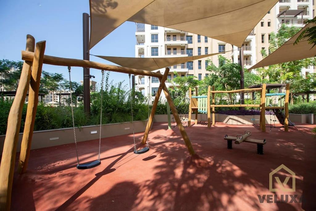 Veluxa - Luxury And Bright 1 Bedroom Apartment, Burj View! 迪拜 外观 照片